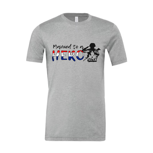 T-SHIRT "MARRIED TO A HERO" - HEATHERED GREY Heather CVC Colors