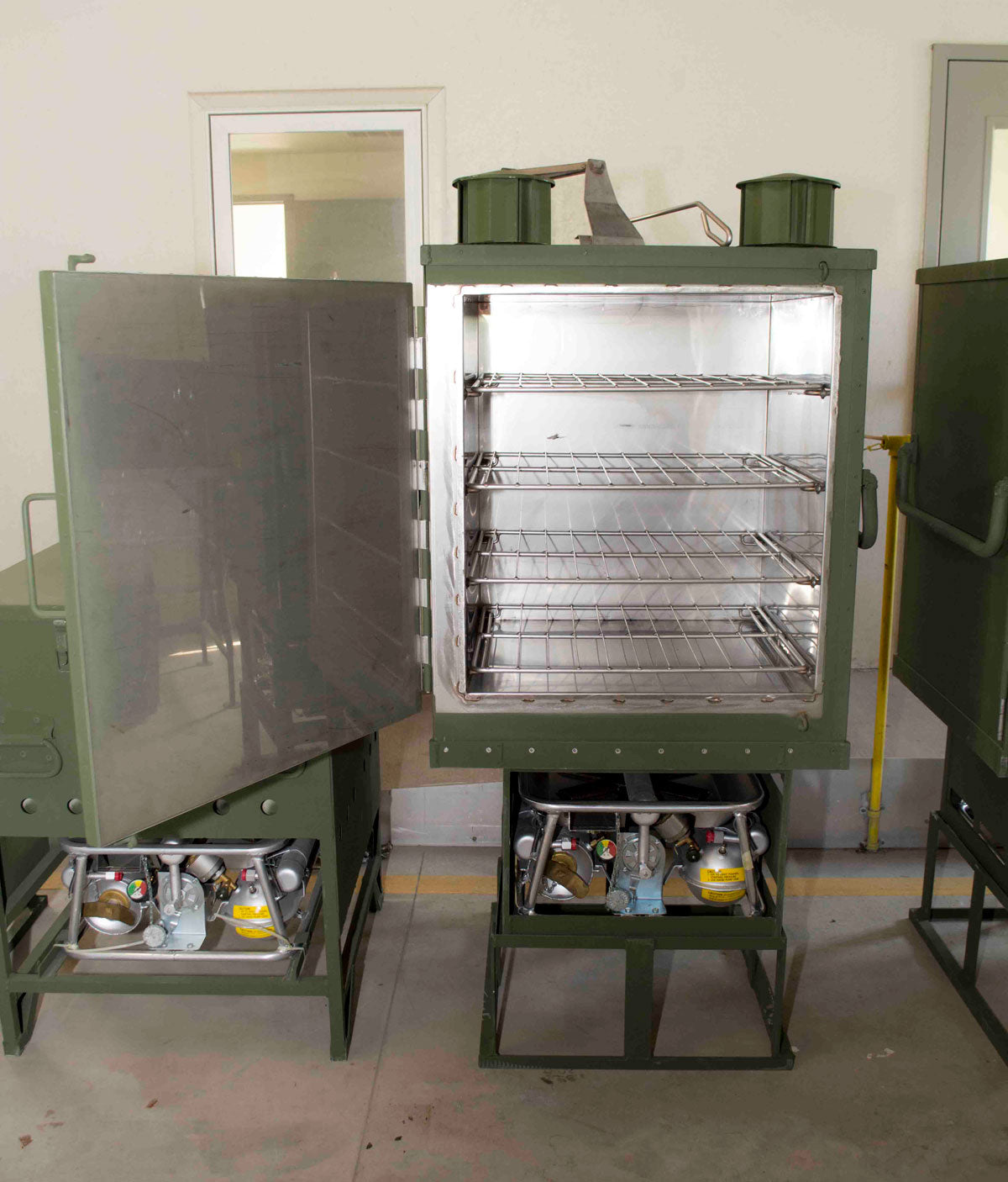 Field Kitchen, Trailer-Mounted (M1948 or M1937 styles) - New