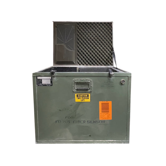 Garrett Container Systems 864075-13 Aluminum Military Case 21 x 29.5 x 9 In T169007 top