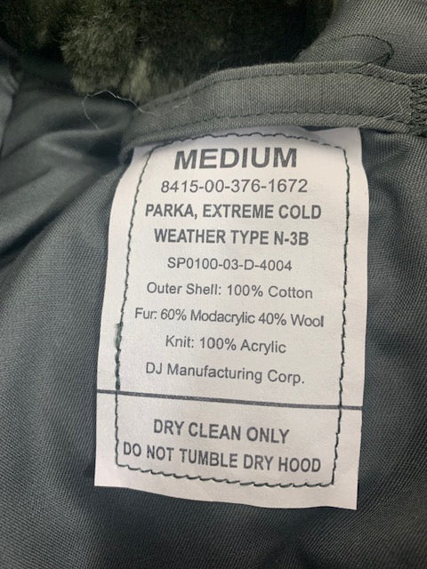 Extreme Cold Weather Parka and jacket - NSN: 8415-00-376-1672